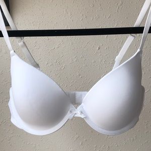 White t-shirt bra